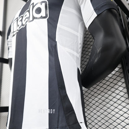 NEWCASTLE I 24/25 HOMBRES (VERSIÓN DEL JUGADOR)