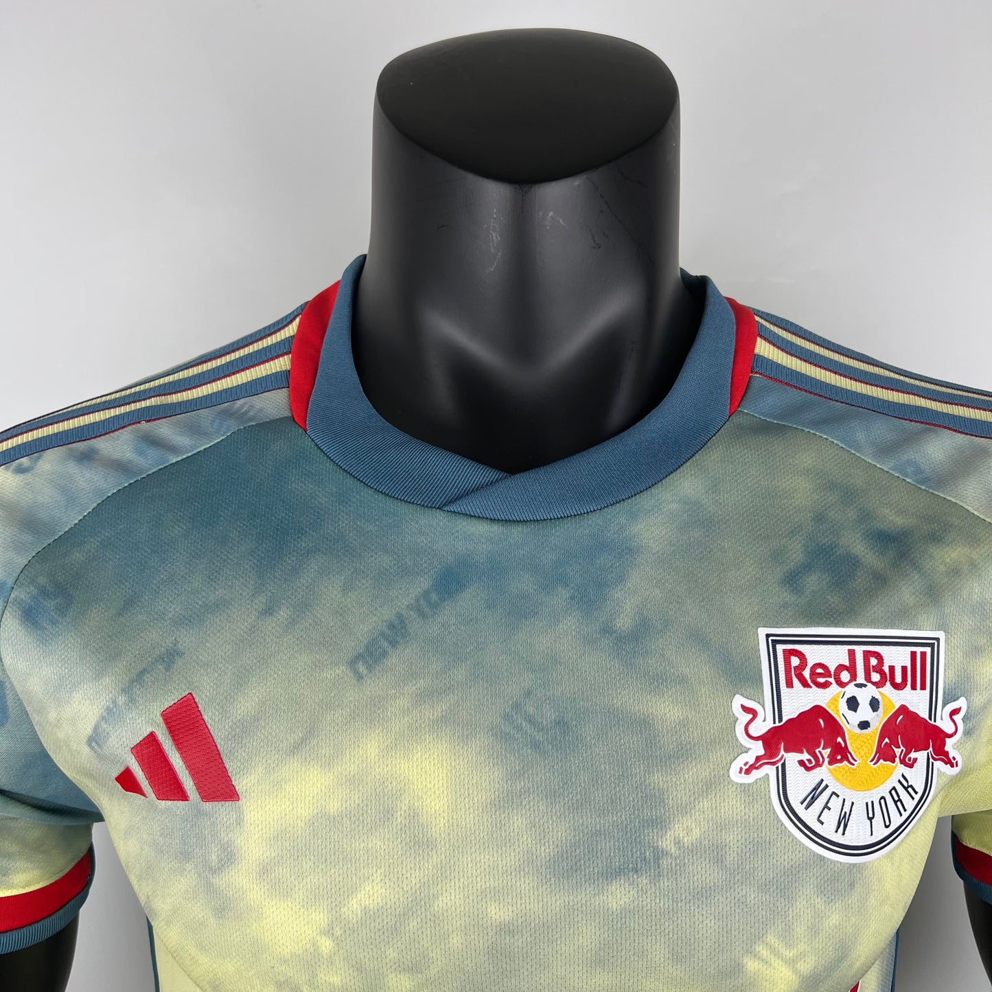 RB NEW YORK I 23/24 HOMBRES (VERSIÓN DEL JUGADOR)
