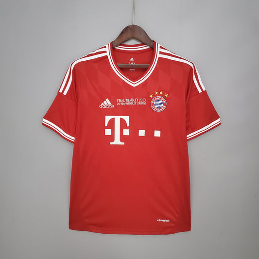 BAYERN MÚNICH I 2013 HOMBRES (RETRO)