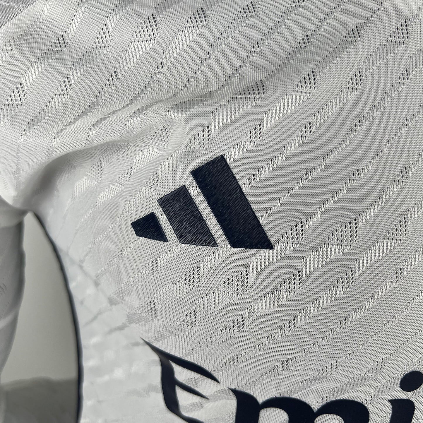 REAL MADRID I 23/24 HOMBRES (VERSIÓN DEL JUGADOR) MANGA LARGA