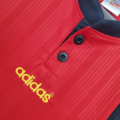 ESPAÑA l 1996 HOMBRES (RETRO)