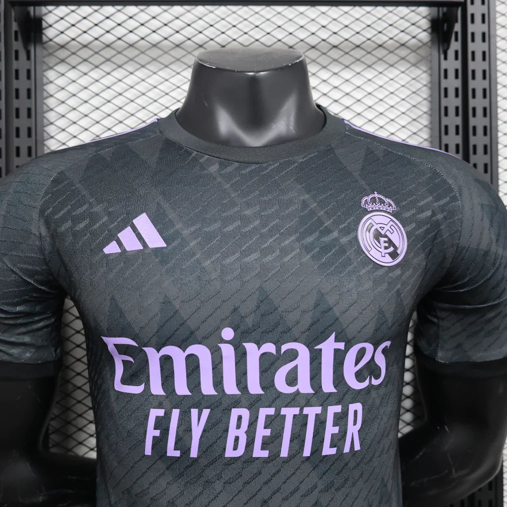 REAL MADRID EDICIÓN ESPECIAL 24/25 HOMBRES (VERSIÓN DEL JUGADOR) - NEGRO PÚRPURA