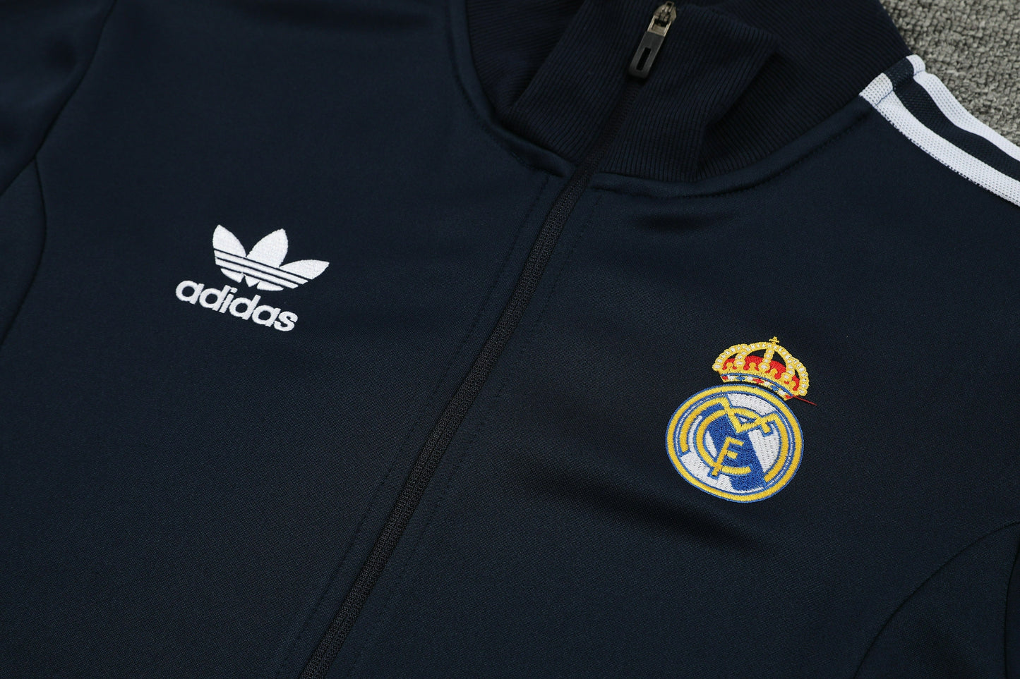 REAL MADRID CHANDAL 24/25 - UNISEX/UNISEX