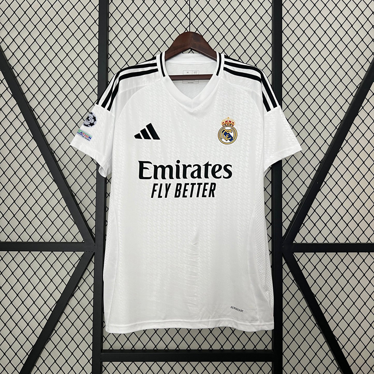 REAL MADRID I 24/25 HOMBRES - CON PARCHES - VERSION 2