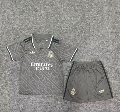 REAL MADRID III 24/25 KIT PARA NIÑOS