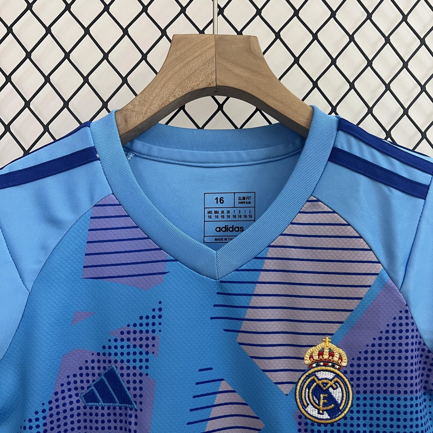 REAL MADRID PORTERO I 24/25 KIT PARA NIÑOS