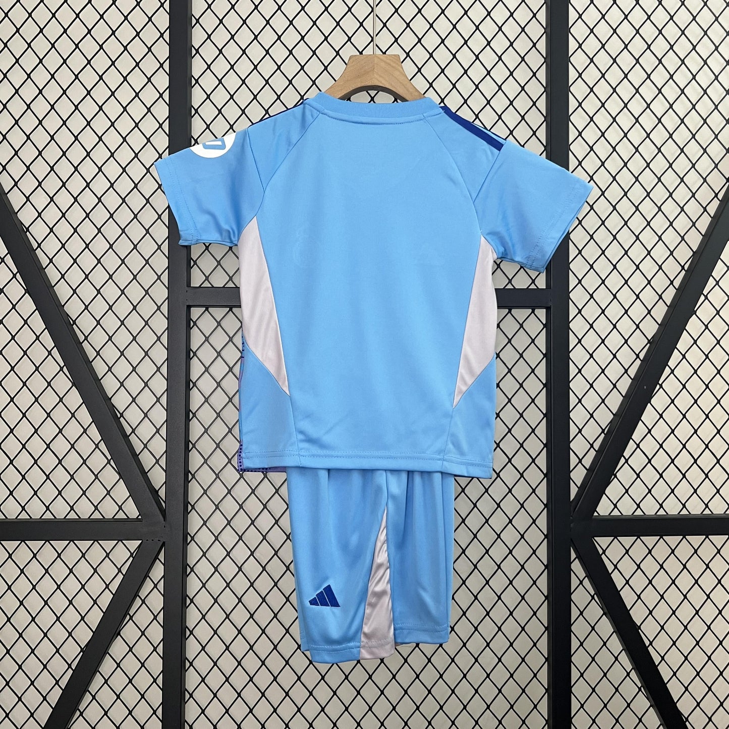 REAL MADRID PORTERO I 24/25 KIT PARA NIÑOS