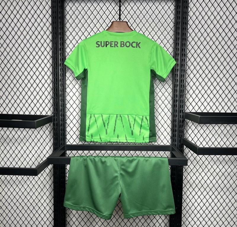 SPORTING LISBOA III 24/25 KIT PARA NIÑOS