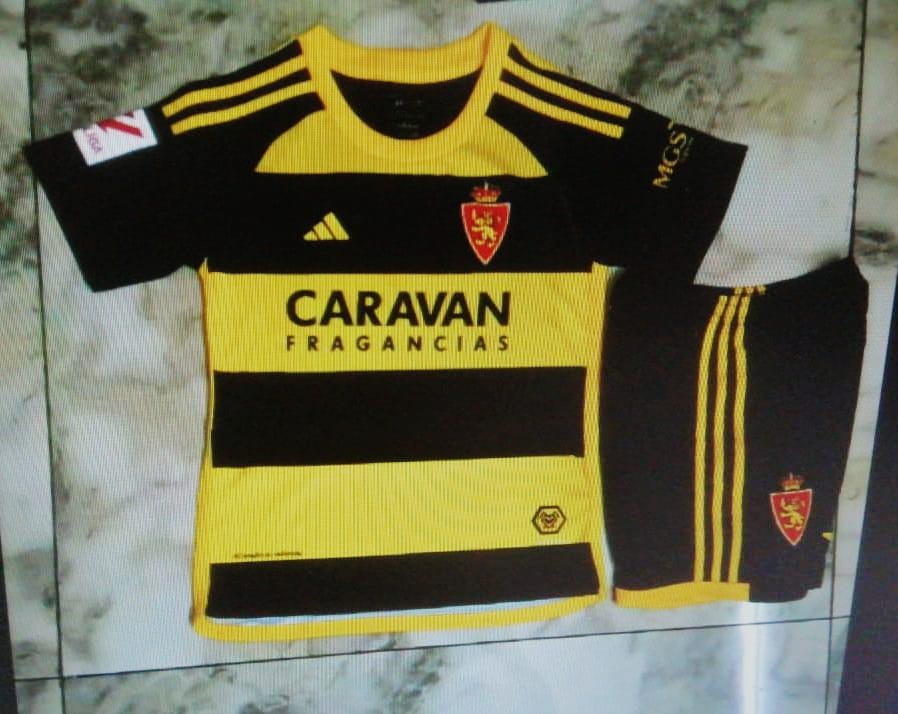 ZARAGOZA II 23/24 KIT PARA NIÑOS