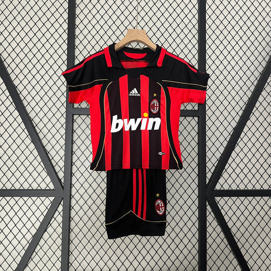 CAMISETA MILÁN I 06/07 KIT PARA NIÑOS (RETRO)