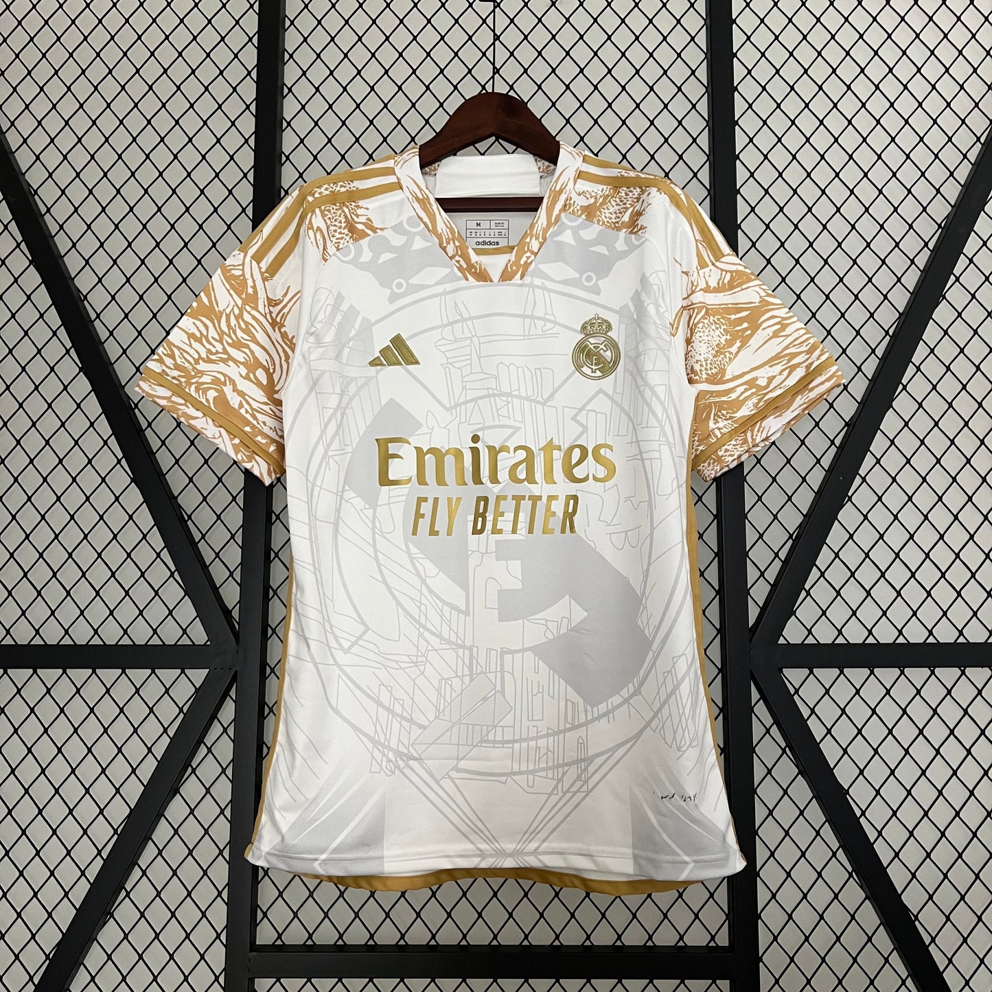 CAMISETA REAL MADRID EDICIÓN ESPECIAL LIMITADO DORADO 24/25 HOMBRES