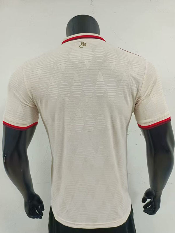 CAMISETA BAYER DE MUNICH 24/25 (VERSIÓN DEL JUGADOR)