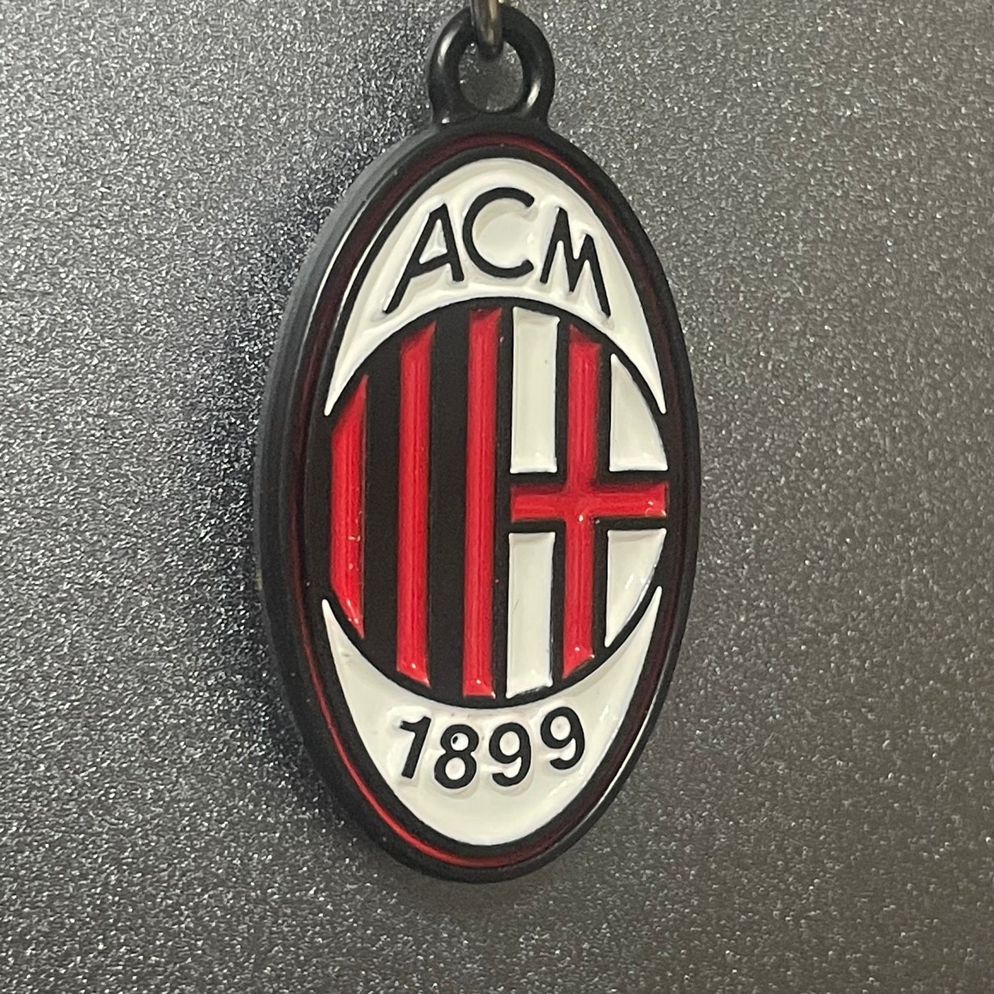 MILAN LLAVERO