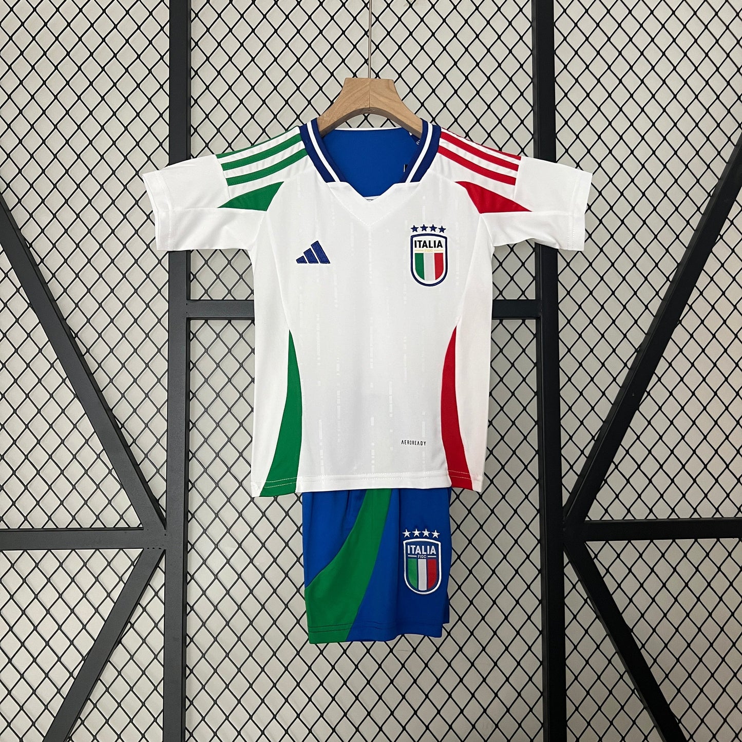 CAMISETA ITALIA II EURO 2024/2025/2026 KIT PARA NIÑOS